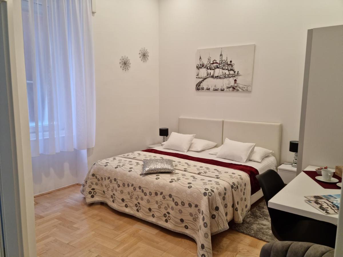 Rooms Tisa Old Town Zadar Ngoại thất bức ảnh