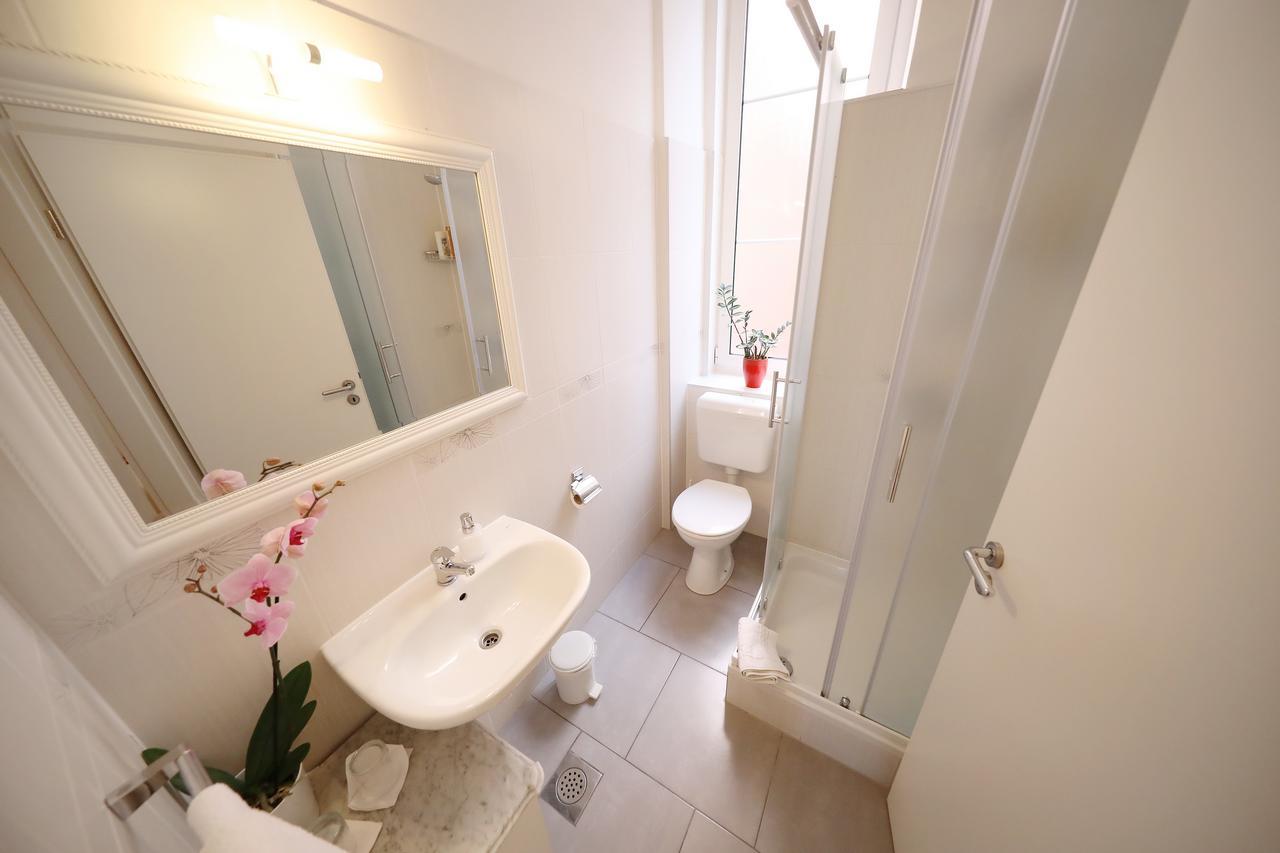 Rooms Tisa Old Town Zadar Ngoại thất bức ảnh